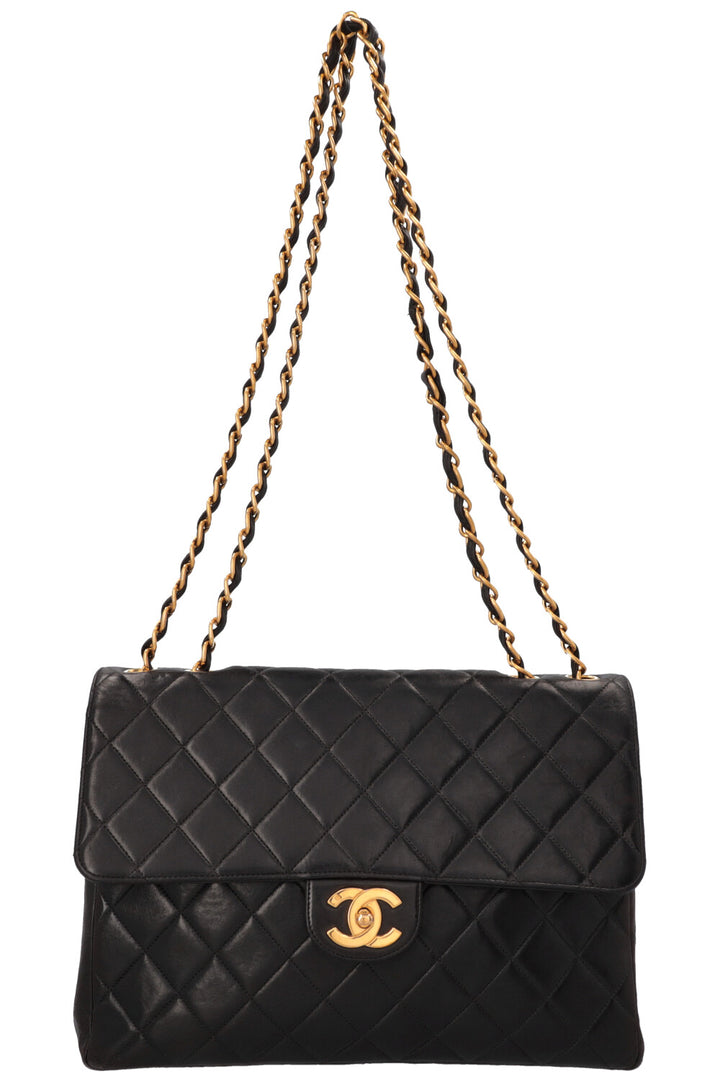 CHANEL Vintage Jumbo Single Flap Black