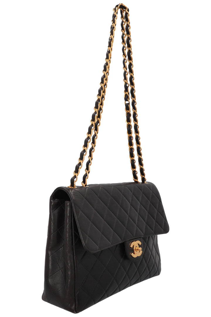 CHANEL Vintage Jumbo Single Flap Black