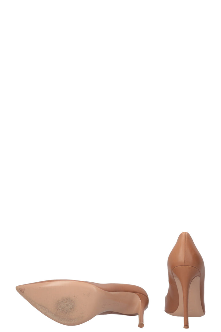 GIANVITO ROSSI Pumps Leather Almond