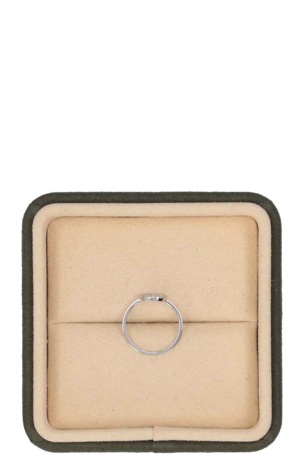 GUCCI GG Ring 18k white gold