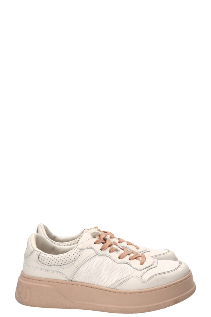 Baskets basses Interlocking GG GUCCI en cuir blanc