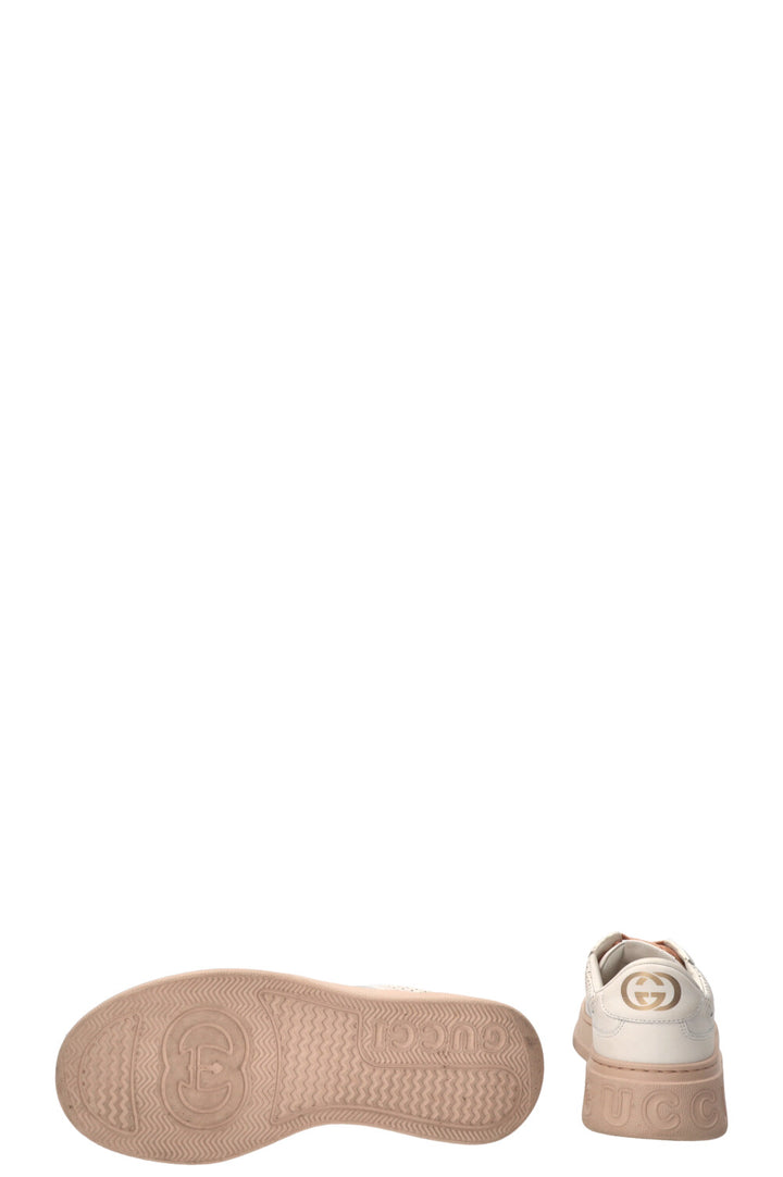 Baskets basses Interlocking GG GUCCI en cuir blanc