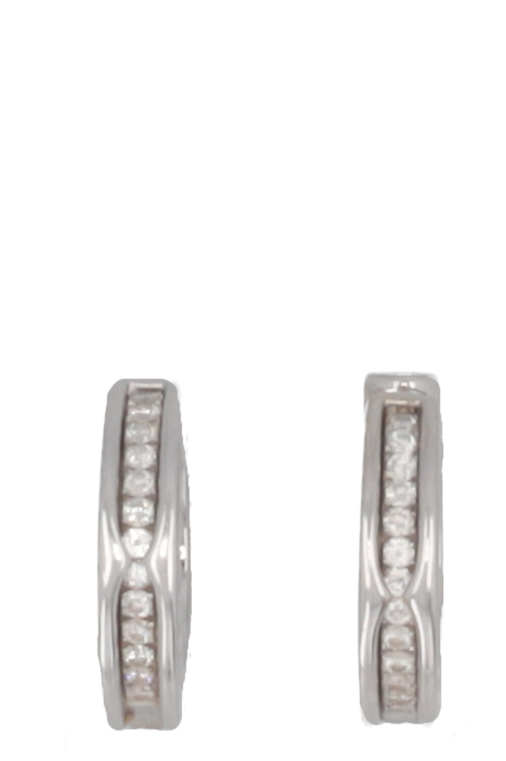 Boucles d'oreilles créoles B.Zero de BVLGARI, en or blanc 18 carats et diamants.