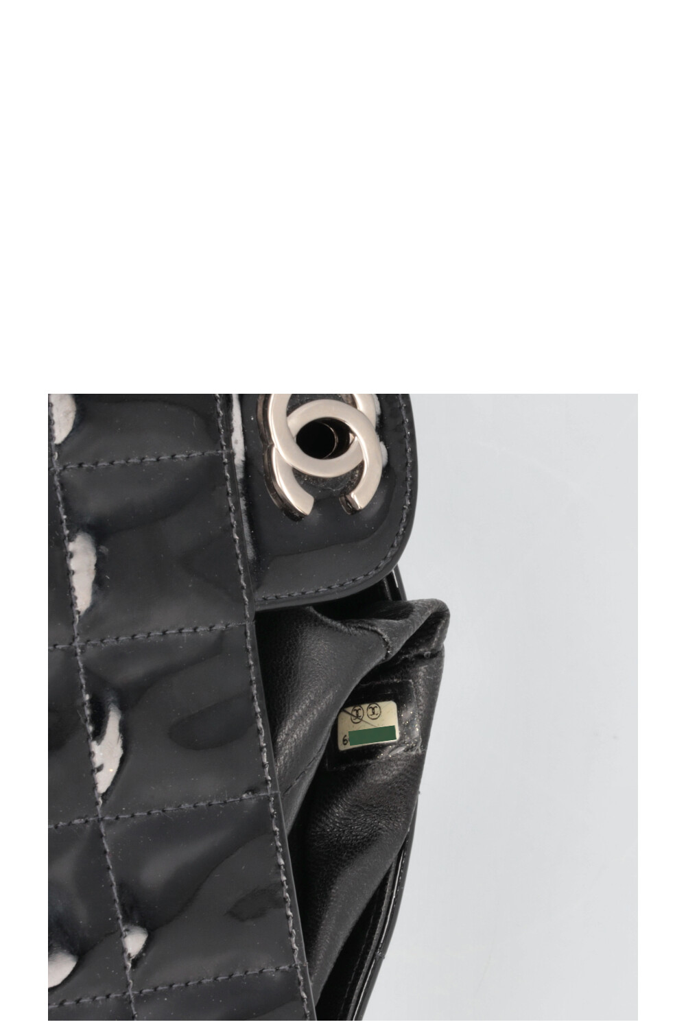 CHANEL Chocolate Bar Shoulder Bag Patent Black