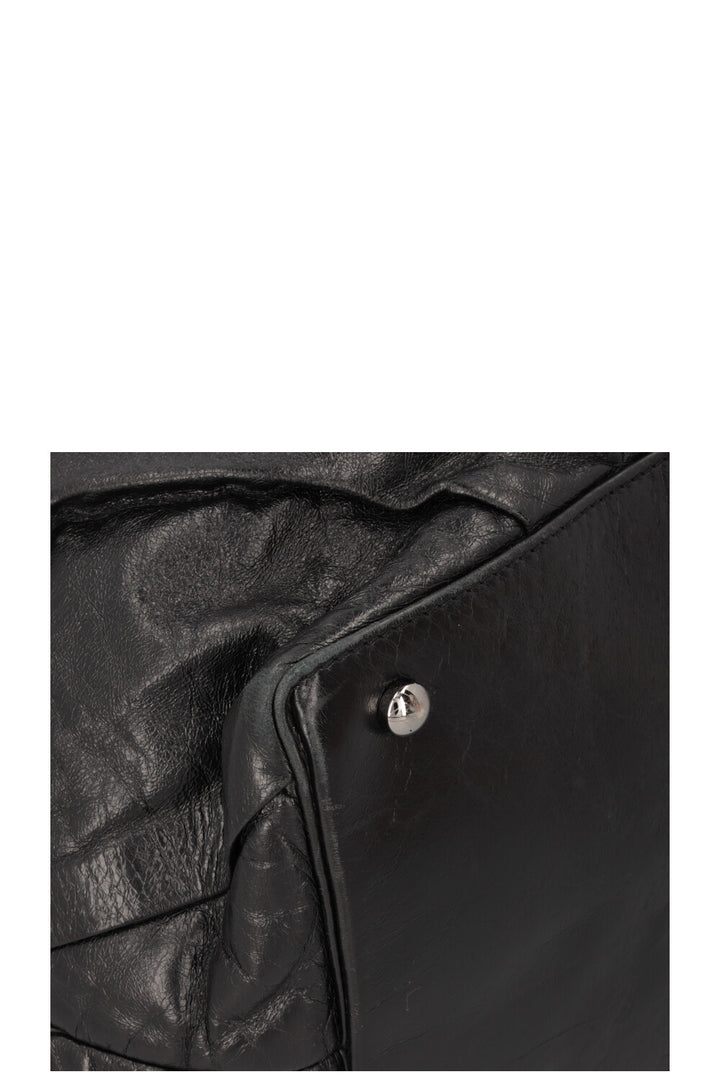 CHANEL Large CC Tote Bag Leather Black