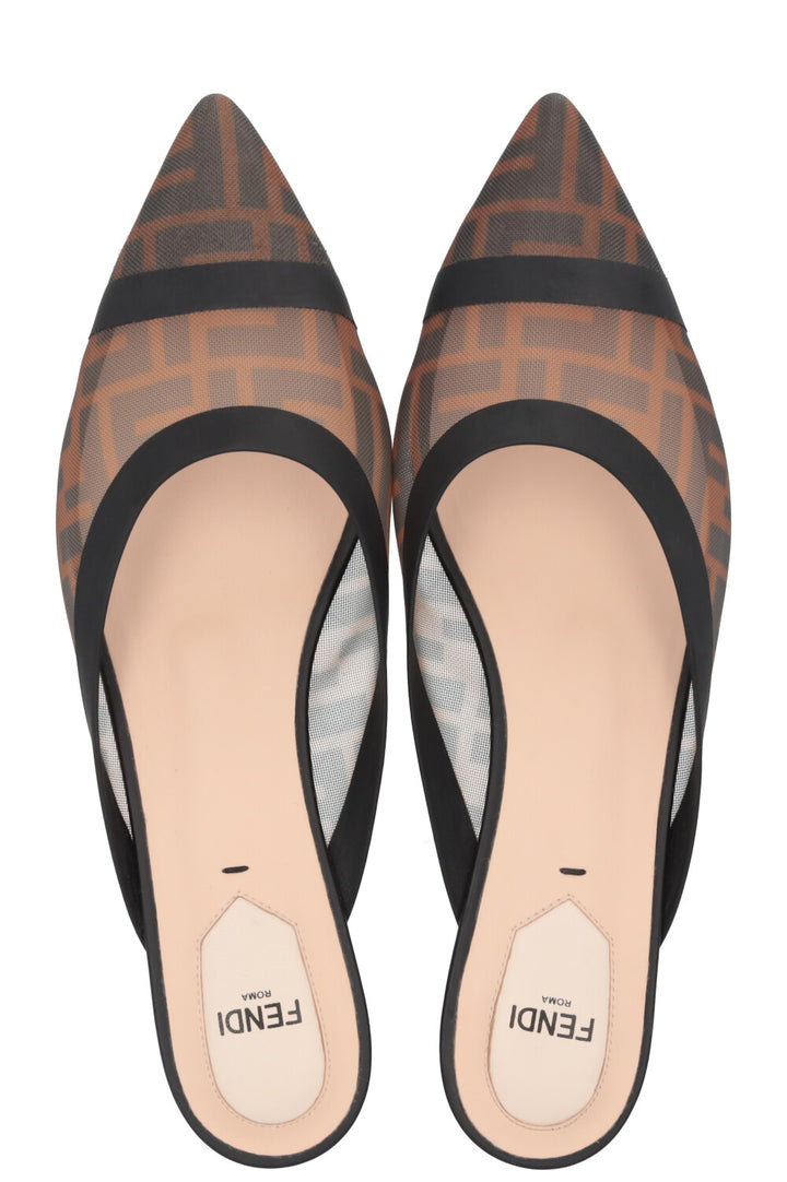 FENDI Mules en maille Colibri à imprimé Zucca Marron