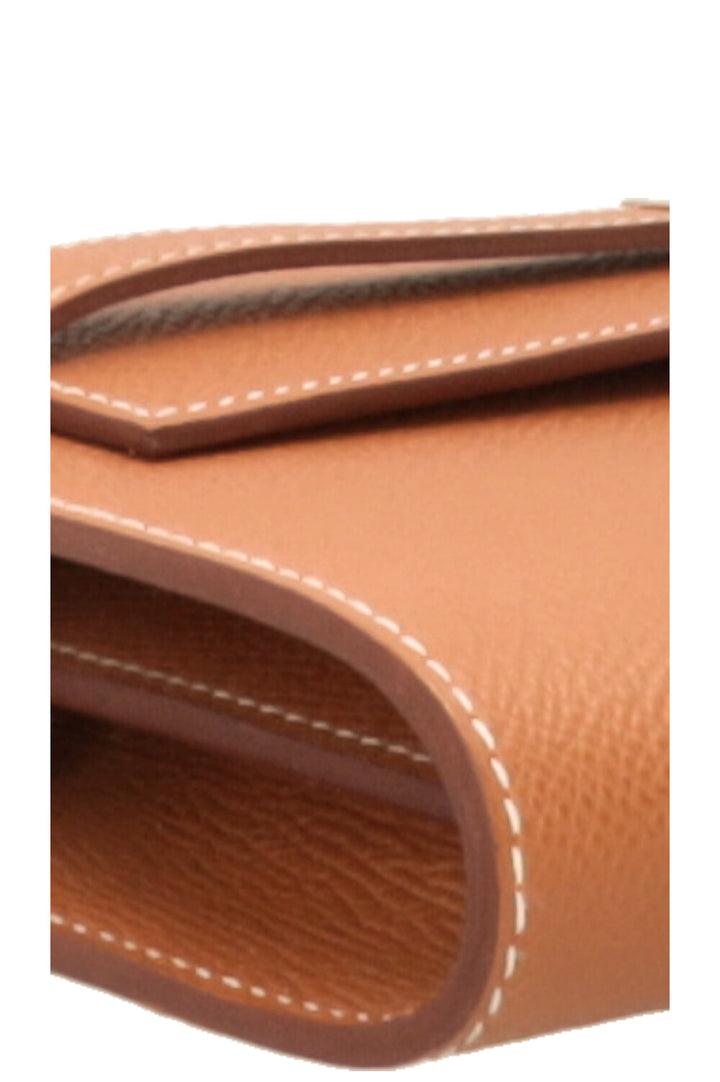 HERMÈS Kelly To Go Epsom Gold