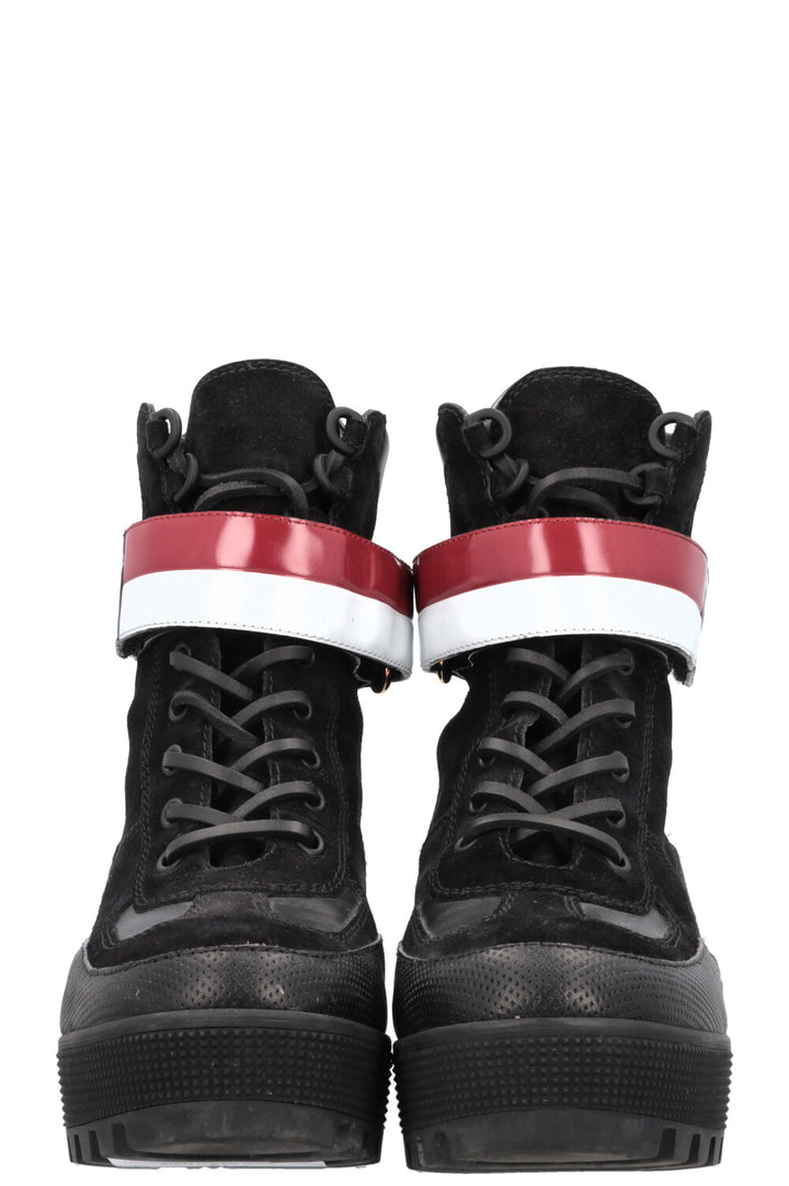 LOUIS VUITTON Laureate Desert Boots Leather Black