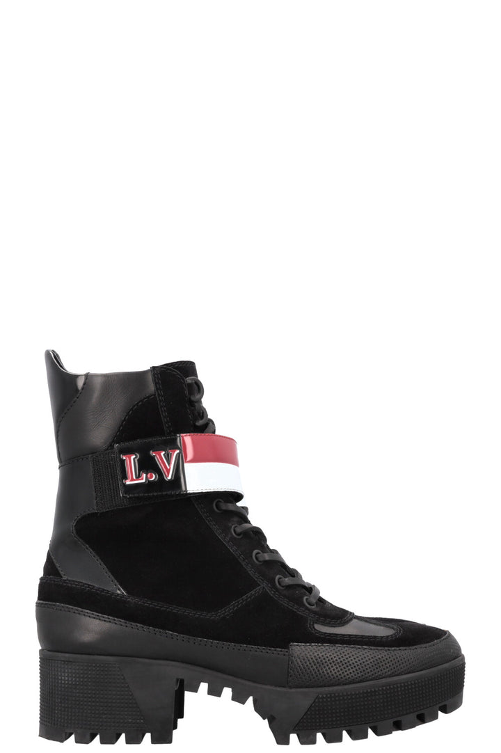 LOUIS VUITTON Laureate Desert Boots Leather Black