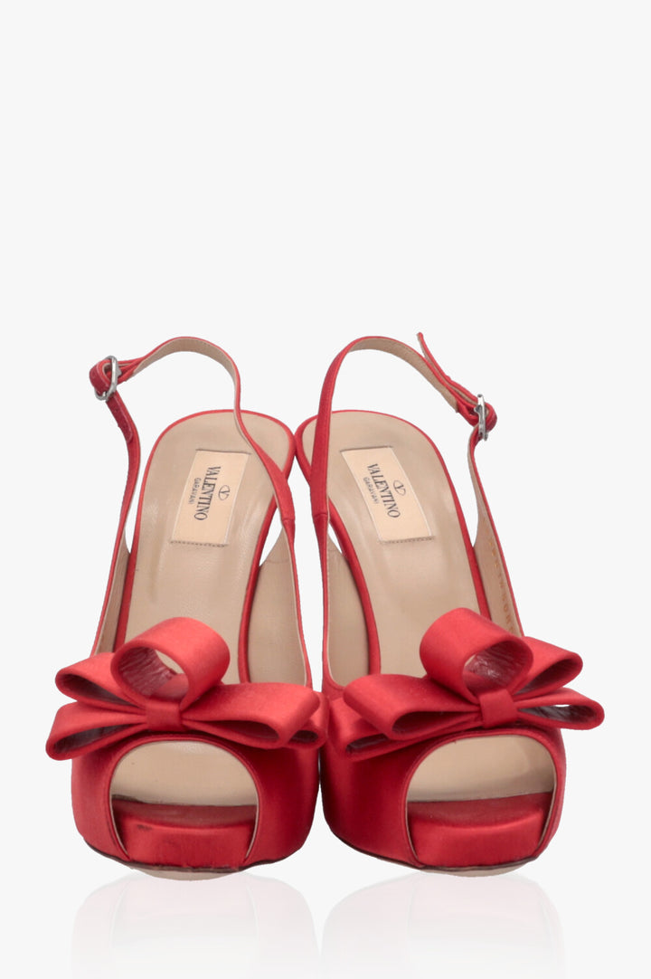 Valentino Red Heels Gr 40 Reflektion