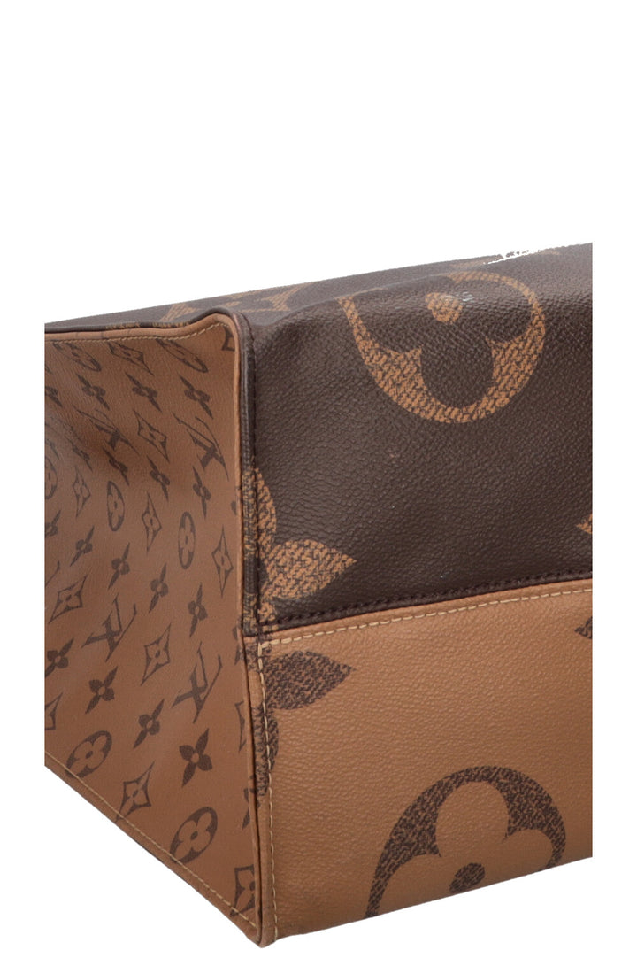 LOUIS VUITTON Onthego GM MNG Canvas