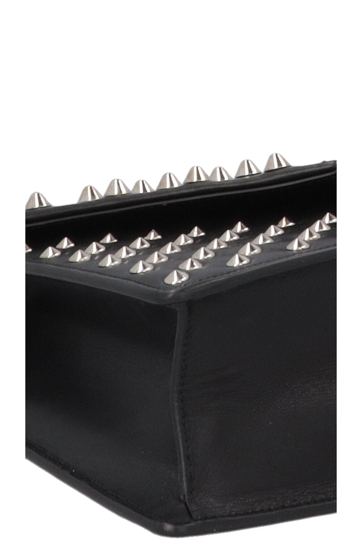 Sac bandoulière Saint Laurent Betty à clous noir