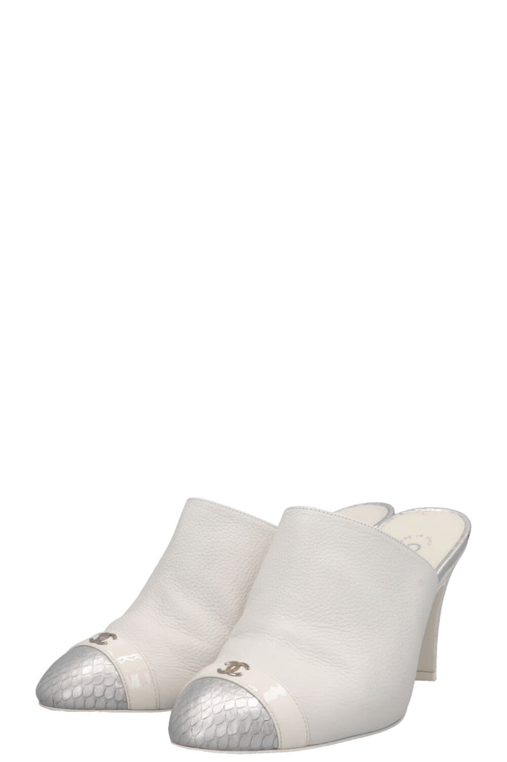 CHANEL CC Python Cap Toe Heels Leather Off-White
