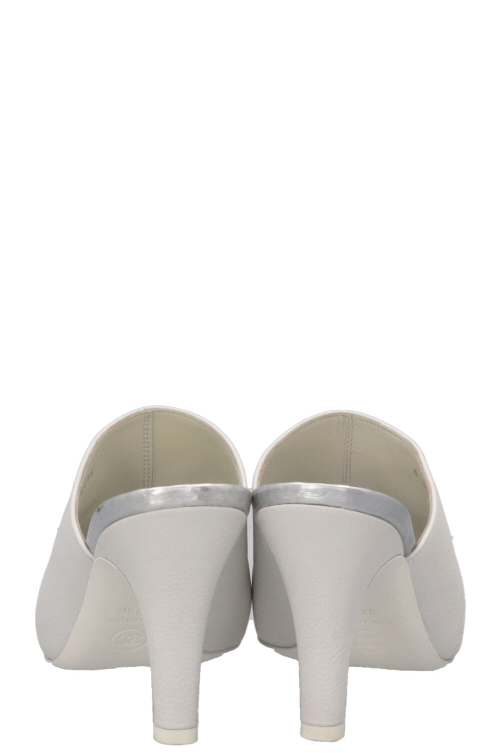 CHANEL CC Python Cap Toe Heels Leather Off-White