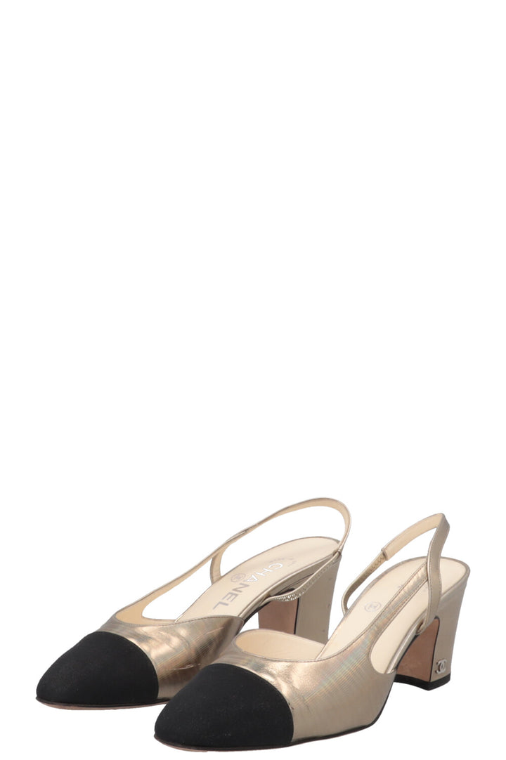 CHANEL Slingback classique or champagne