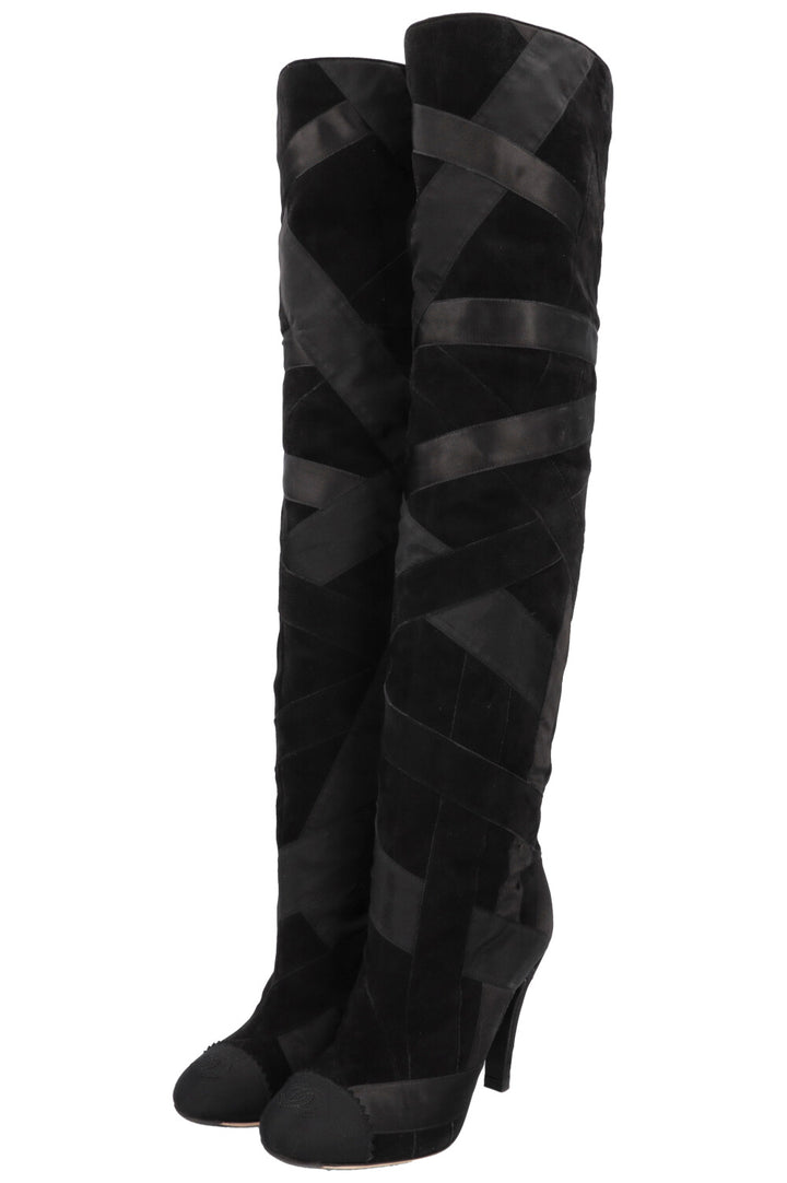 CHANEL 2017 Cosmopolite CC Overknee Boots Black