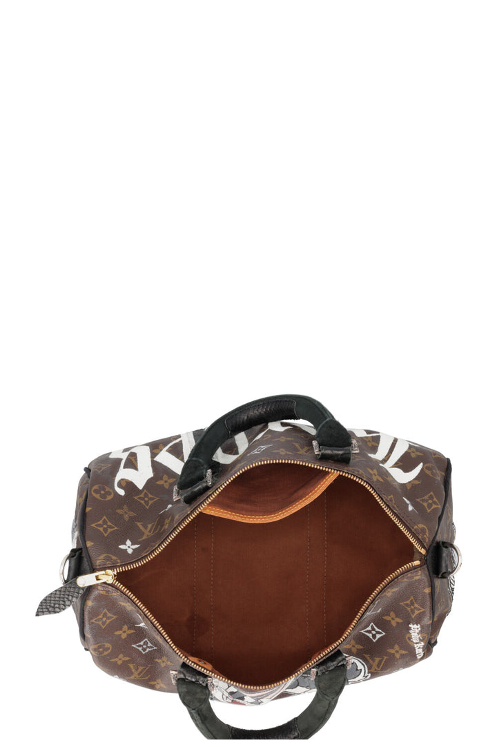 LOUIS VUITTON x Philip Karto Bugs Bunny Speedy 35 Bandouliere MNG Canvas