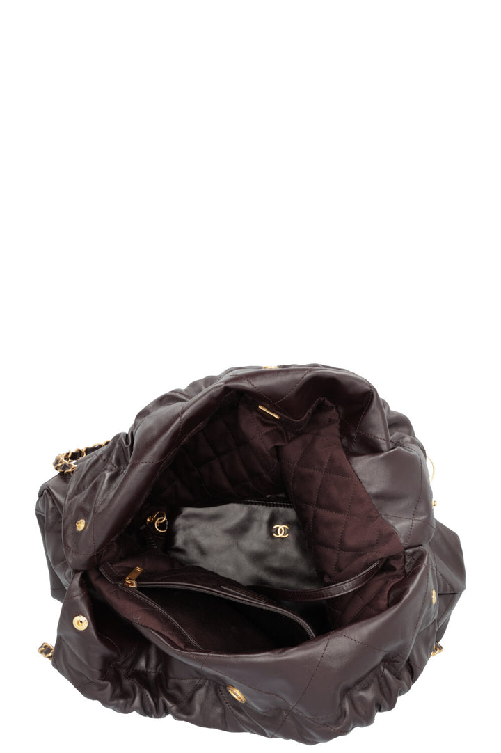 CHANEL 22 Bag Leather Brown