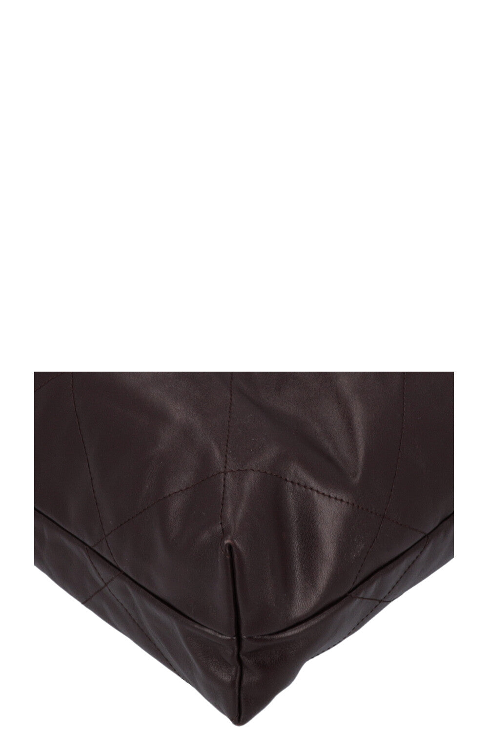 CHANEL 22 Bag Leather Brown