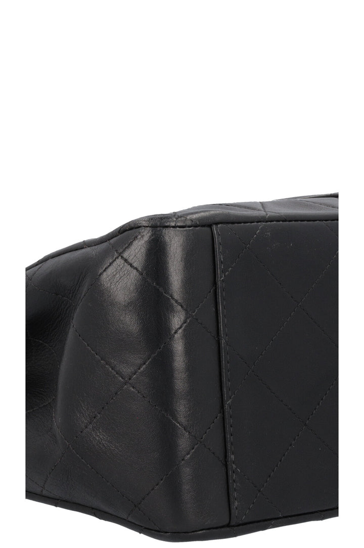 CHANEL Vintage Single Flap Bag Jumbo Black