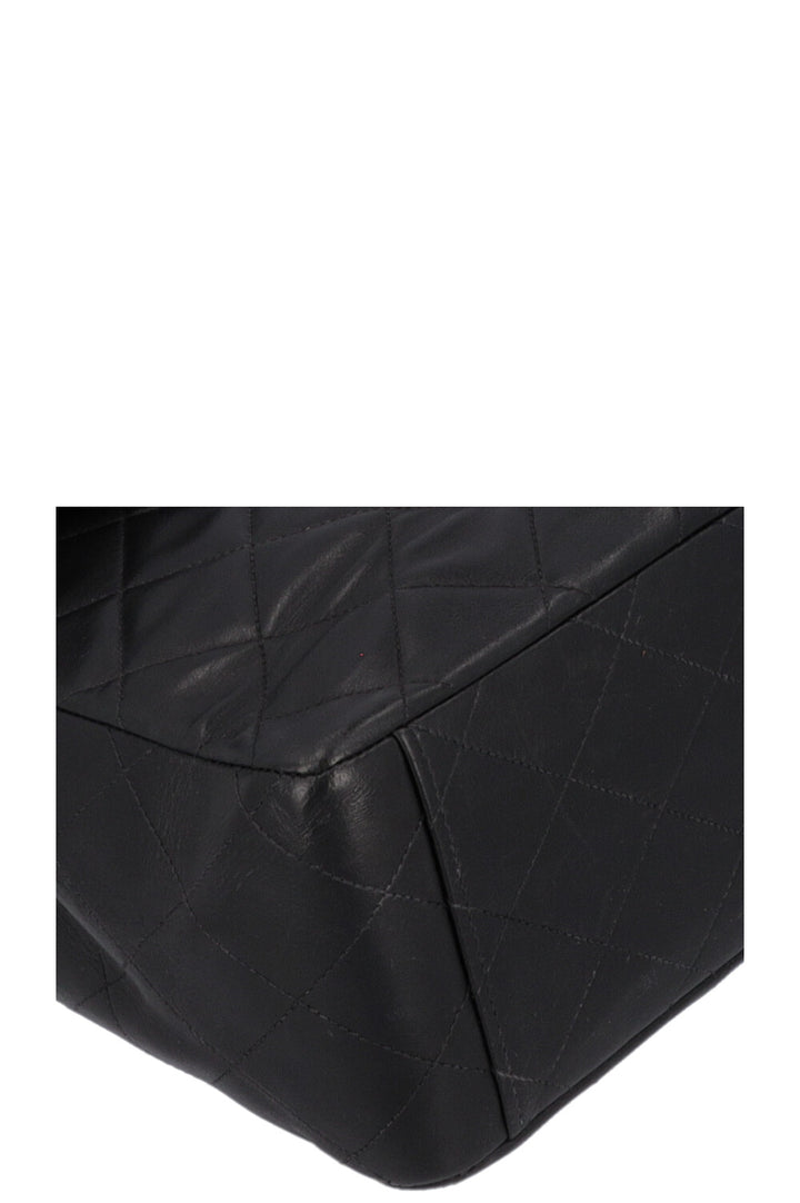 CHANEL Vintage Single Flap Bag Jumbo Black