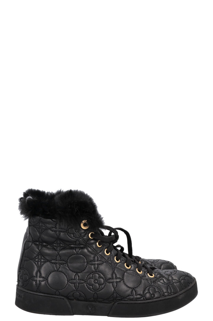 LOUIS VUITTON Fur Blossom Ankle Boots Leather