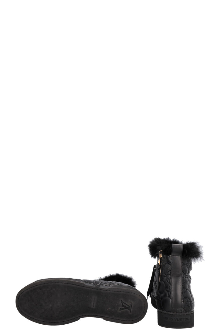 LOUIS VUITTON Fur Blossom Ankle Boots Leather