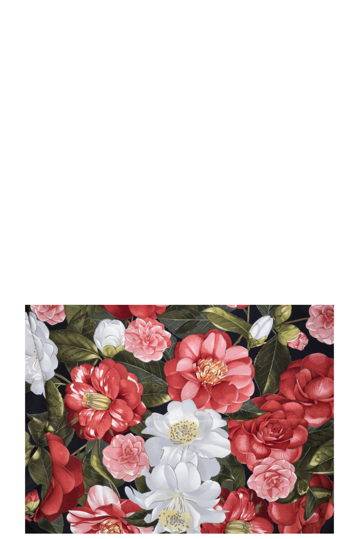 CHANEL Gardenia 140 Scarf Silk Black