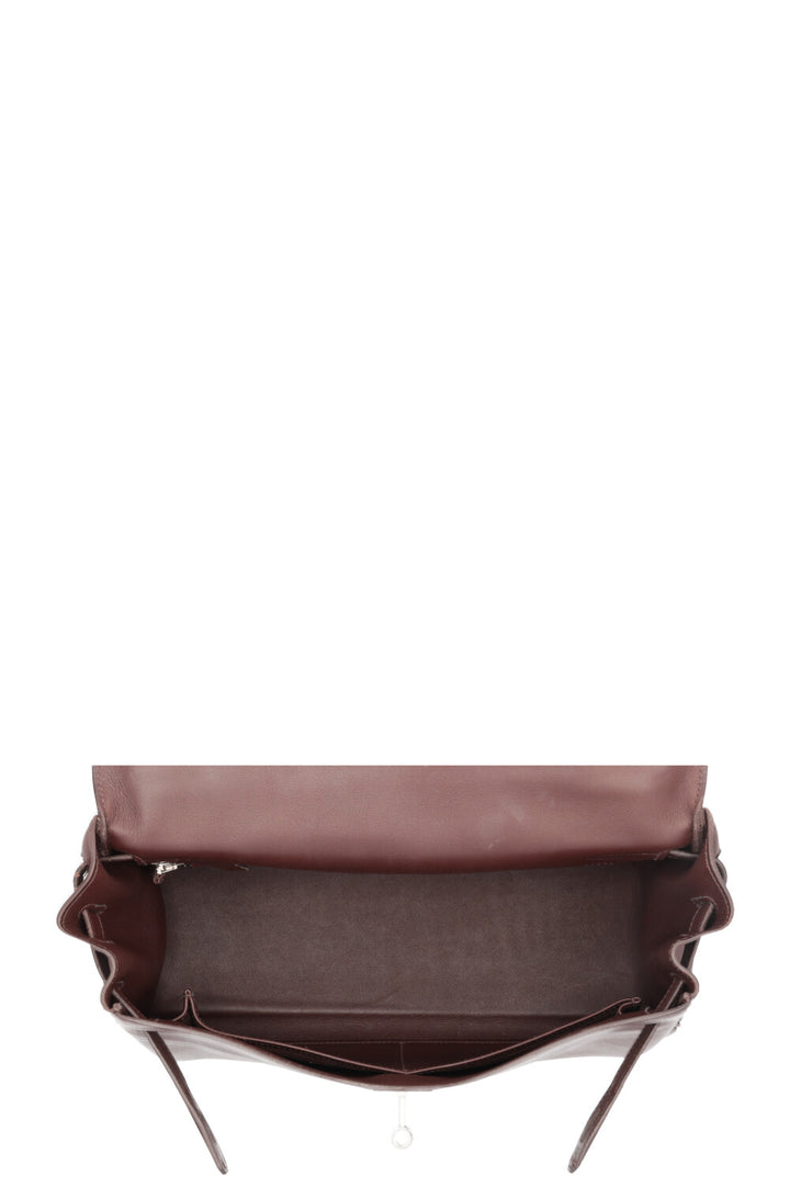 HERMÈS Kelly 32 Retourné Swift Chocolat