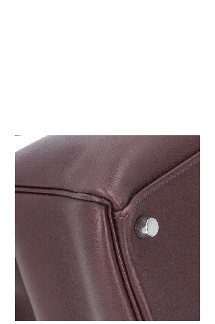 HERMÈS Kelly 32 Retourné Swift Chocolat