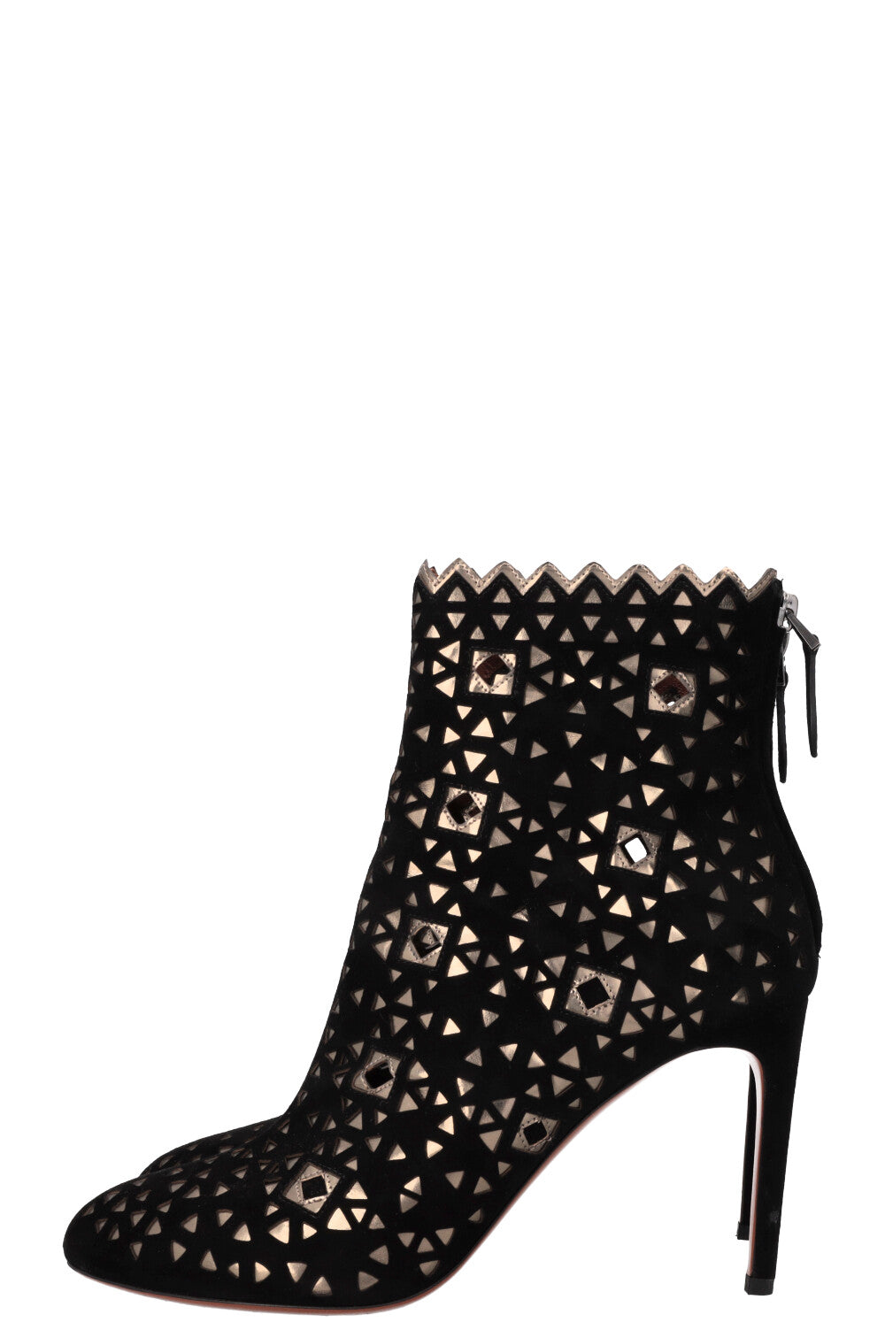 Bottines ALAIA découpées au laser en daim noir doré