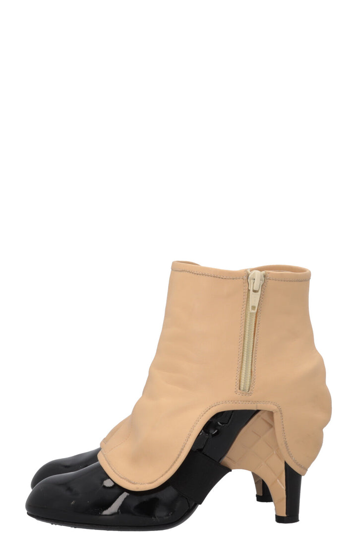 CHANEL Gaiters Heels Patent Black Beige