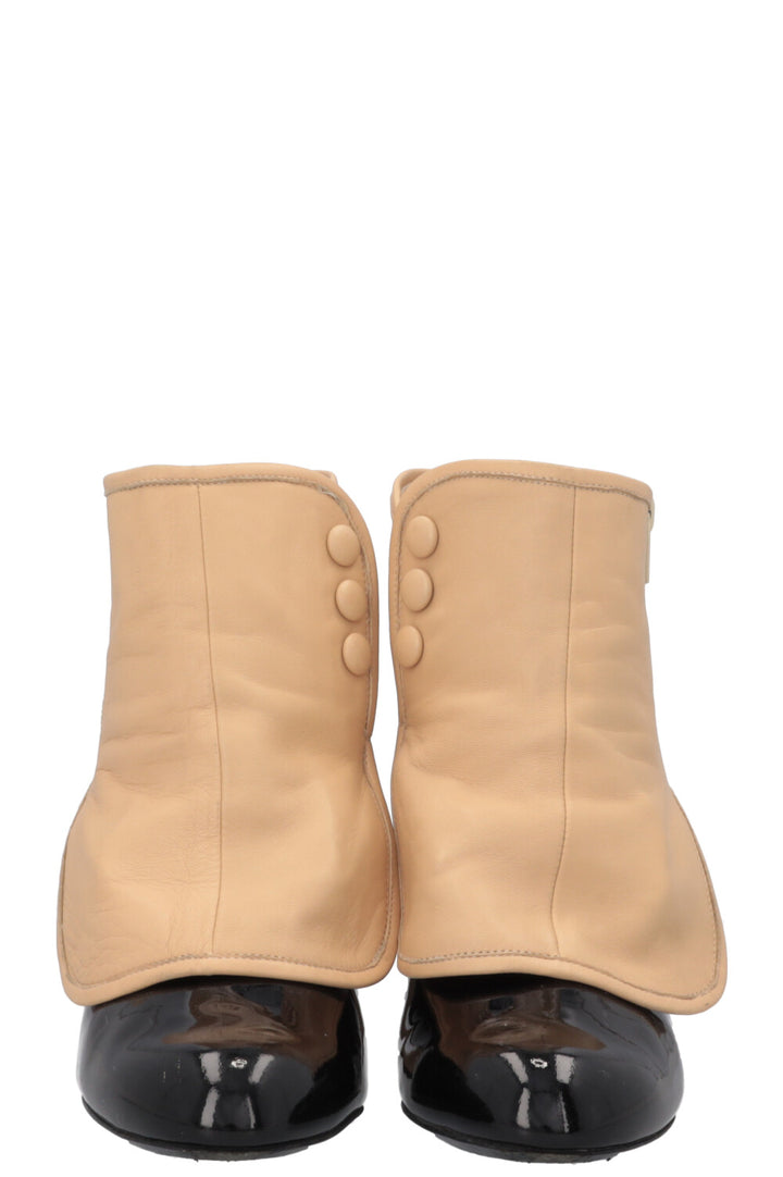 CHANEL Gaiters Heels Patent Black Beige