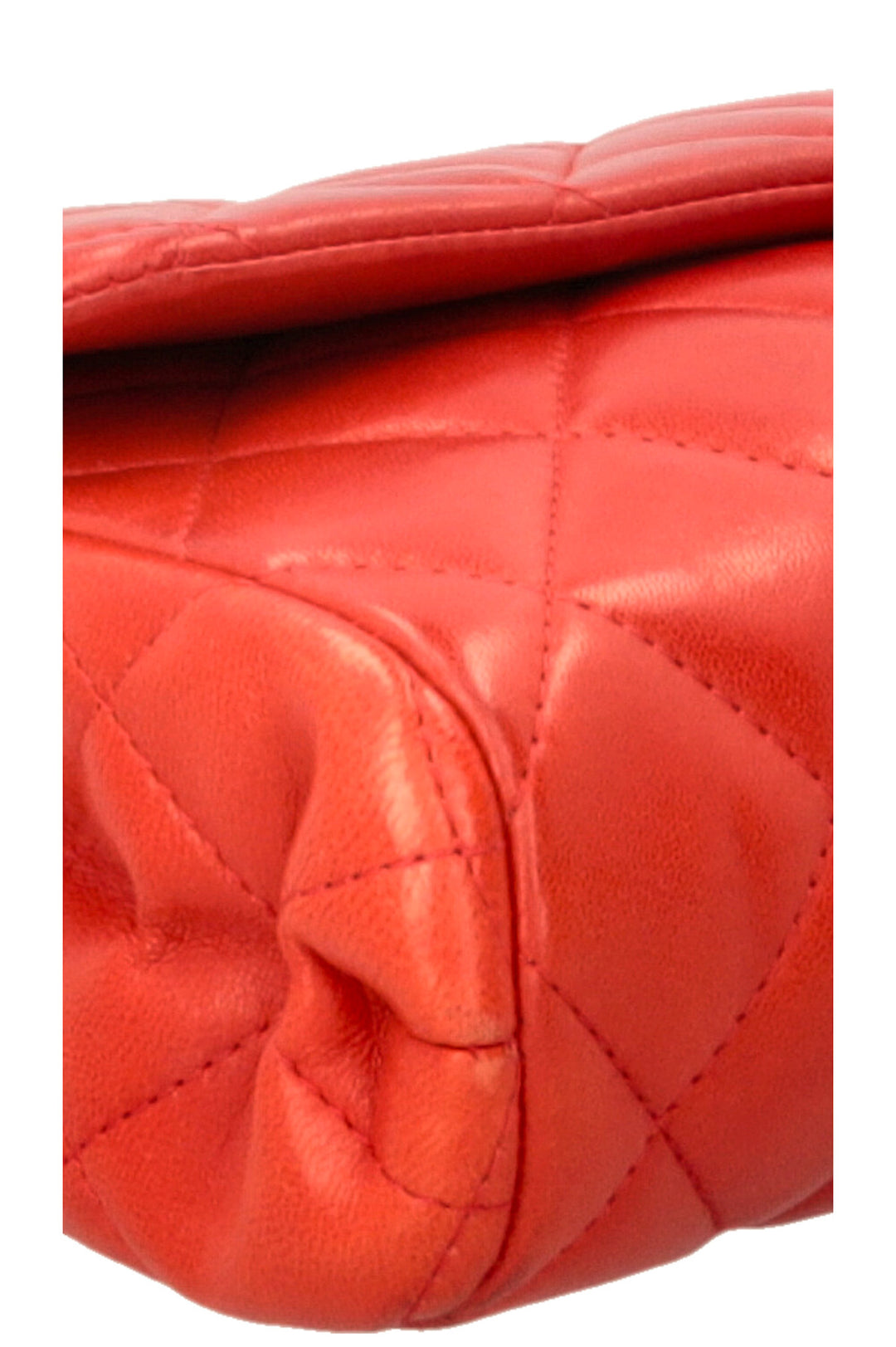 CHANEL Flap Bag Lambskin Red