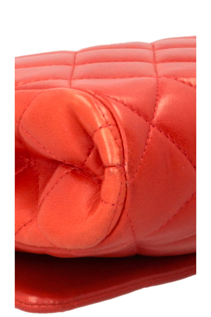 CHANEL Flap Bag Lambskin Red