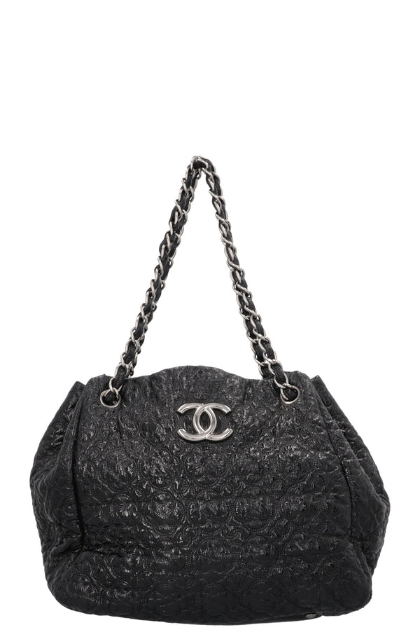 CHANEL Rock in Moscow Accordion Tote Patent Black