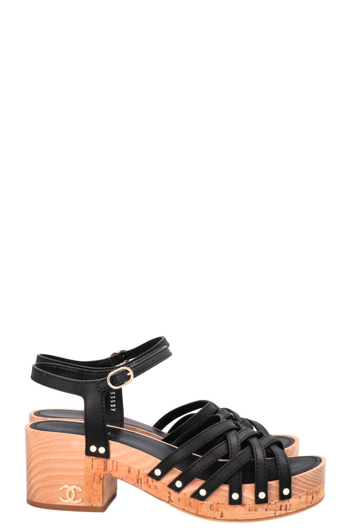 CHANEL Interlocking CC Logo Sandals Black