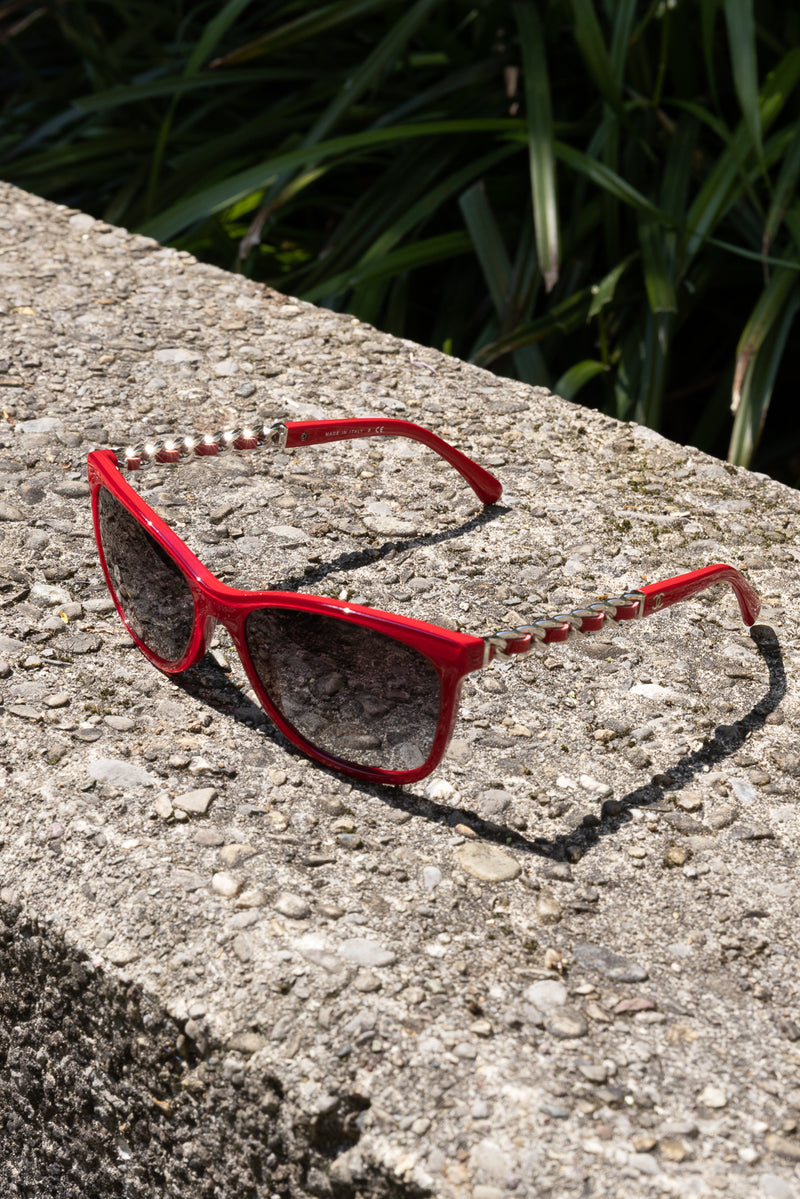 CHANEL Sunglasses Red 5260Q