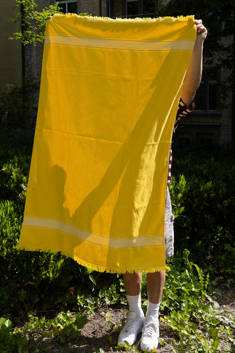 HERMÈS Yachting Beach Towel Banane