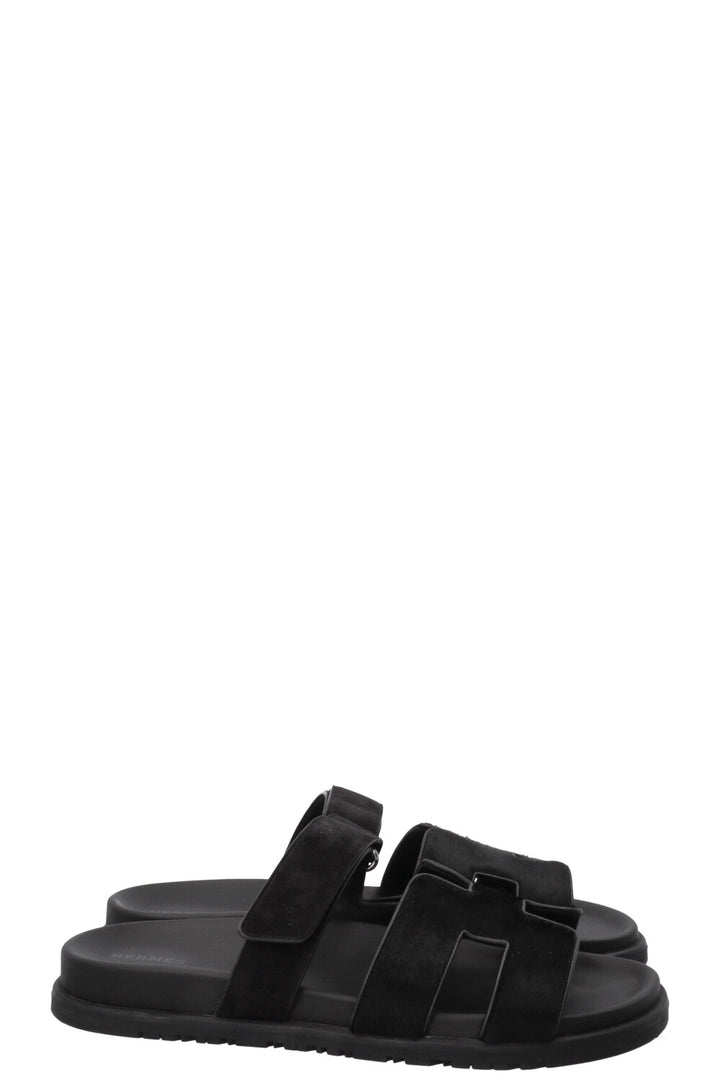 HERMÈS Chypre Sandals Calf Hair Noir