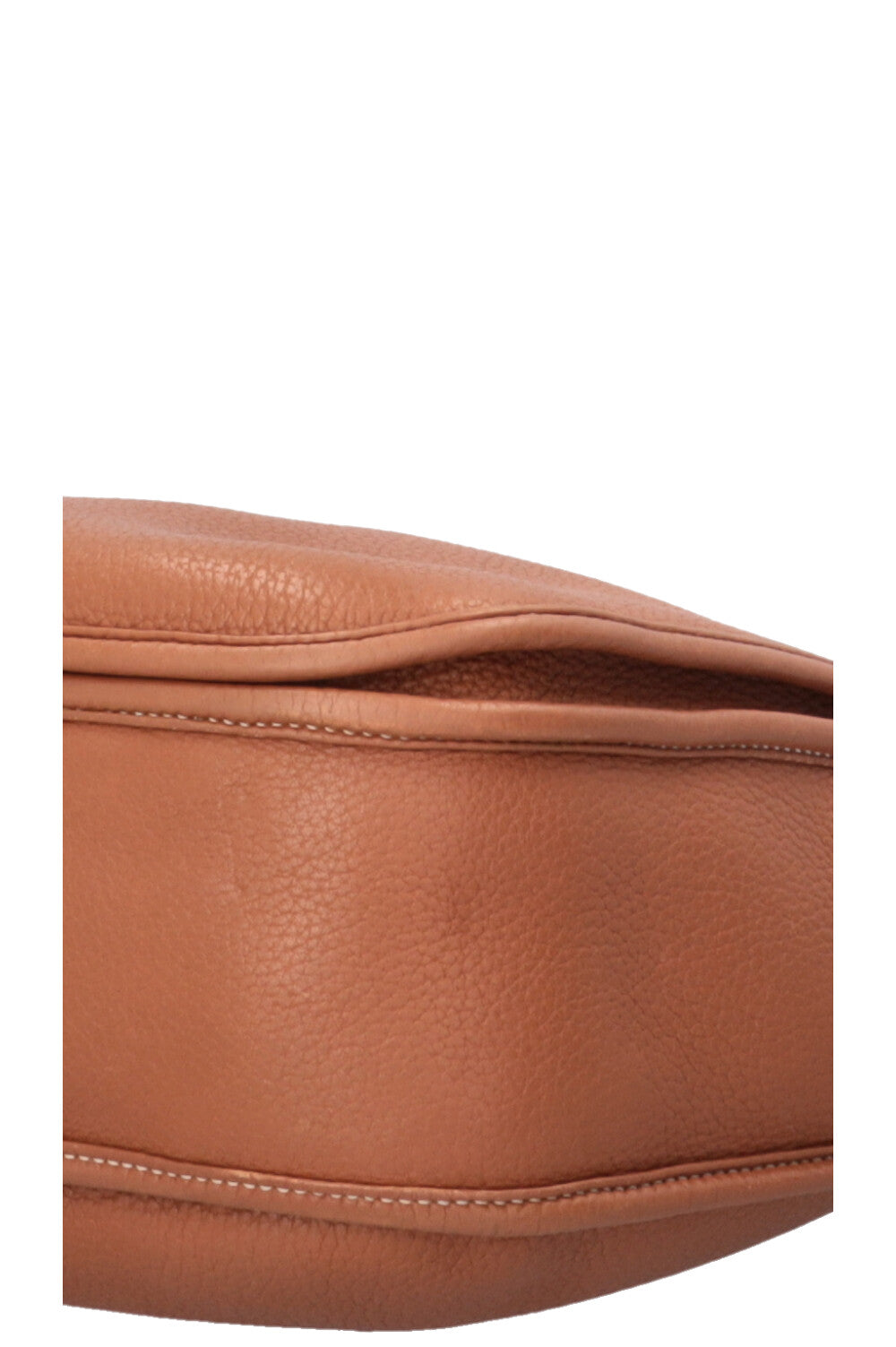 HERMÈS Evelyne PM Cuir Clemence Gold