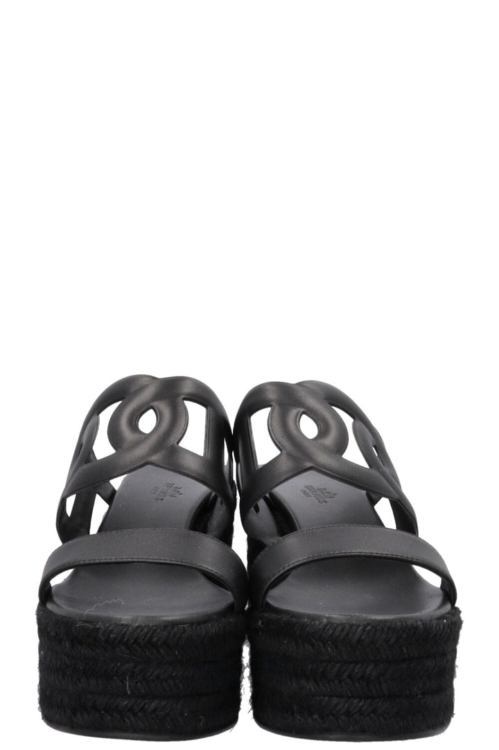 HERMÈS Ithea 30 Wedges Raffia Black