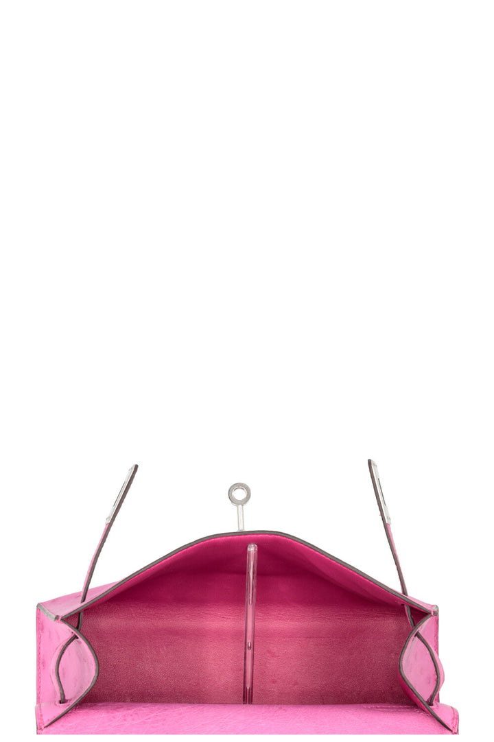 HERMÈS Kelly Pochette en cuir d'autruche Rose Pourpre