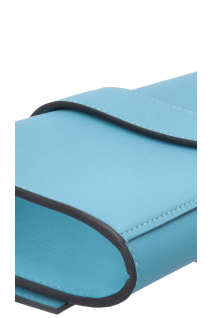 HERMÈS Medor 23 Pochette Swift Leather Bleu du Nord
