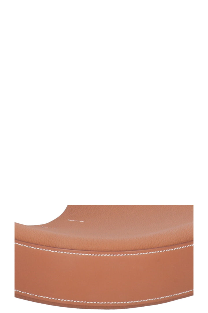 HERMÈS Sac Arçon en cuir Togo doré