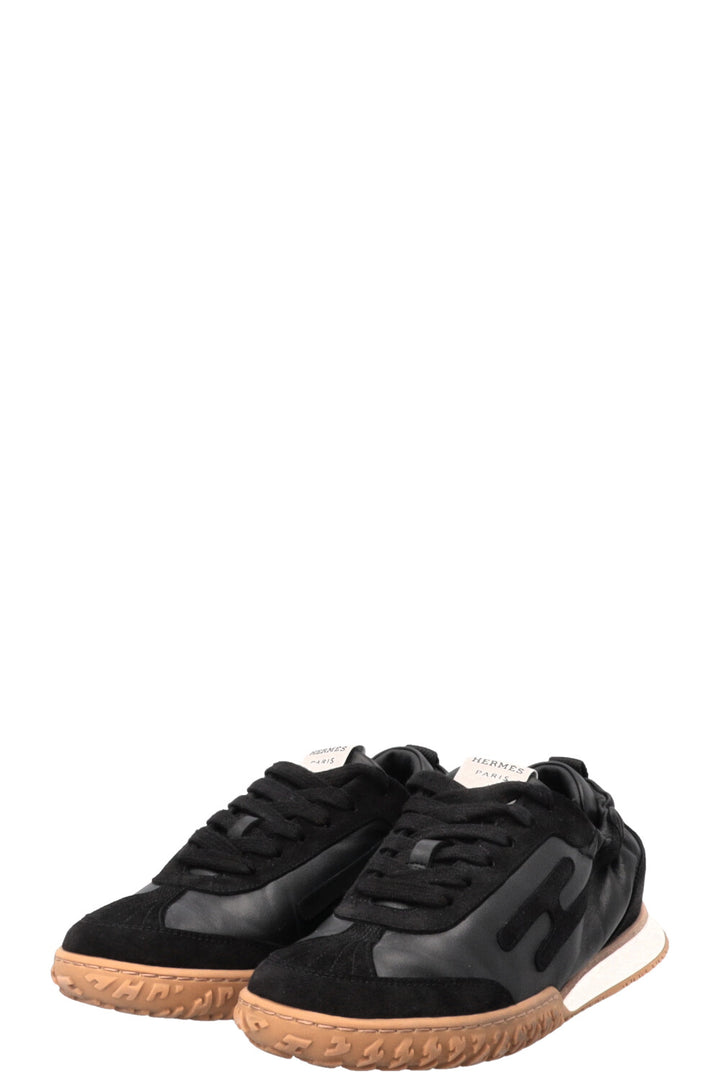 HERMÈS Sneakers Jet Black