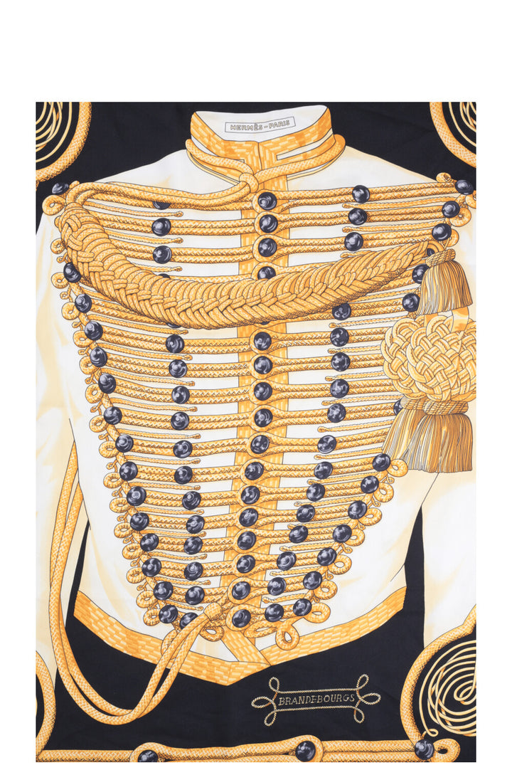 HERMÈS Brandebourgs Carré 65 Silk Gold Black