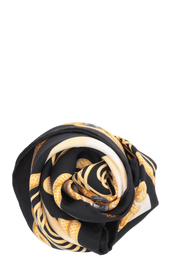 HERMÈS Brandebourgs Carré 65 Silk Gold Black