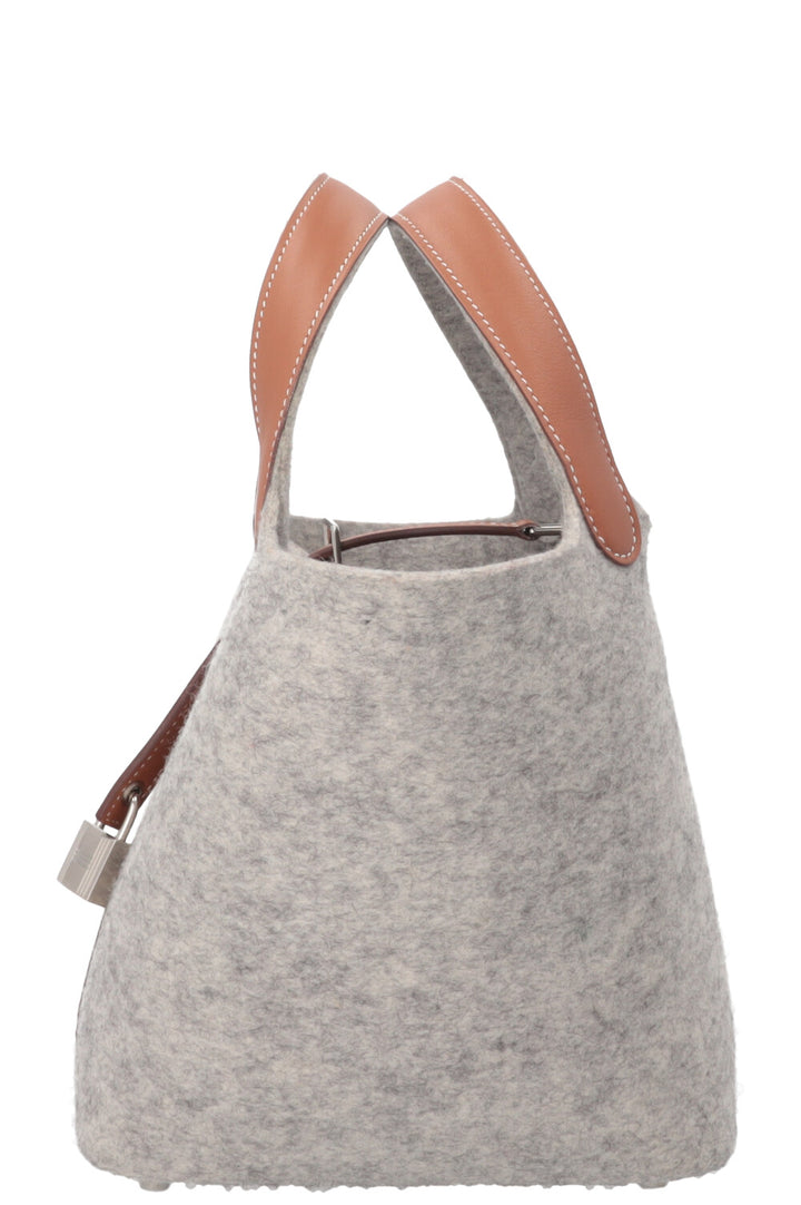 HERMÈS Picotin Lock 18 Light Grey Gold Felt Grey