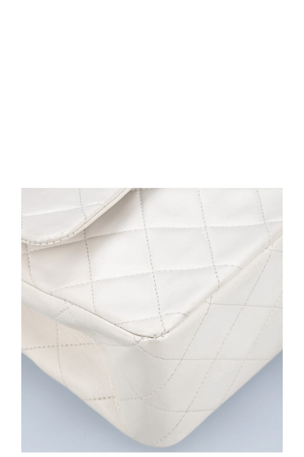 CHANEL Double Flap Bag Medium White